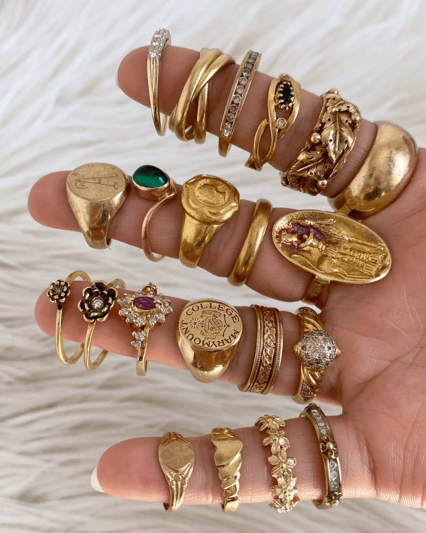 Solid gold 14k and 18k rings - Golden Green Obsession