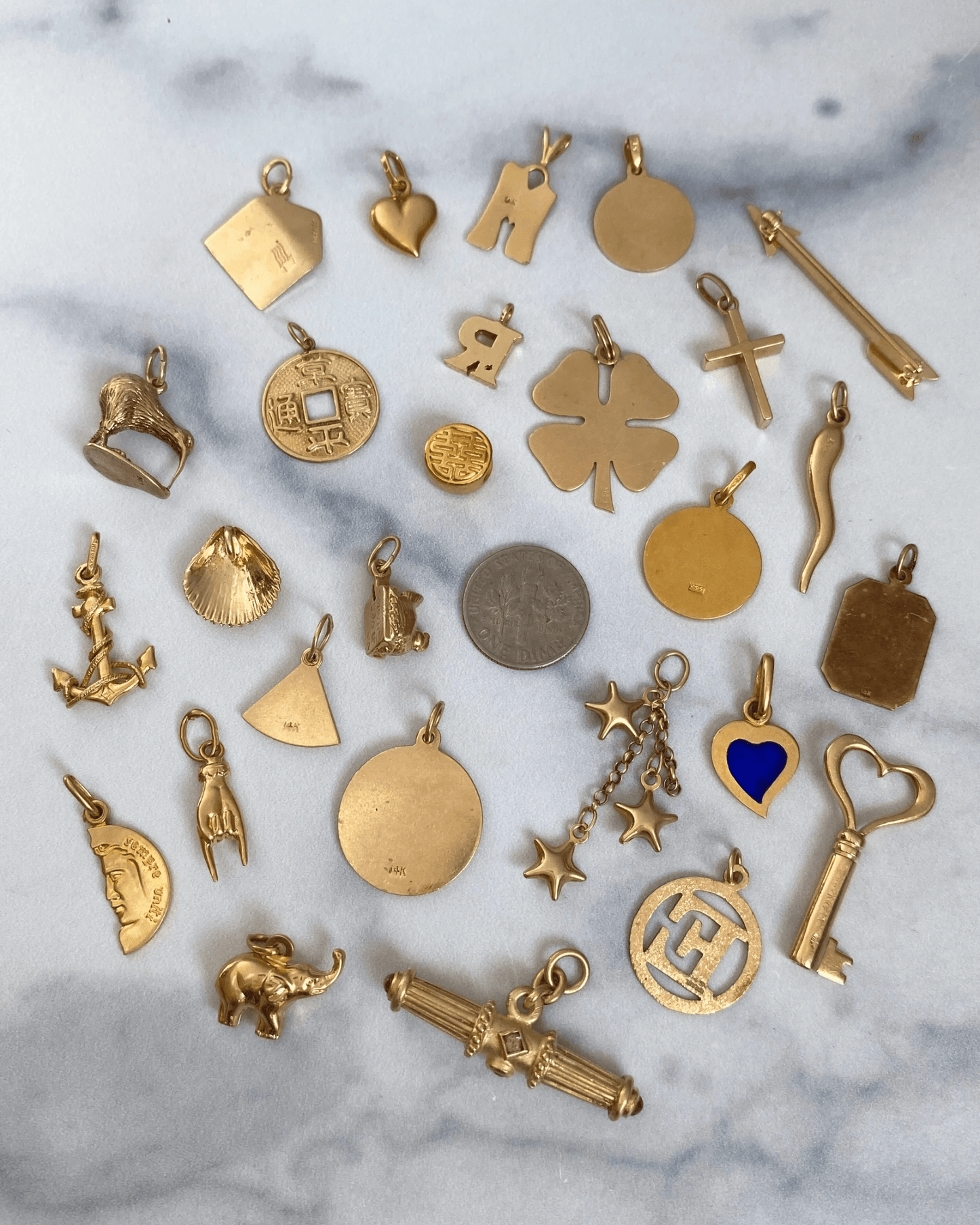 Solid gold 9k, 14k, and 18k charms & pendants - Golden Green Obsession