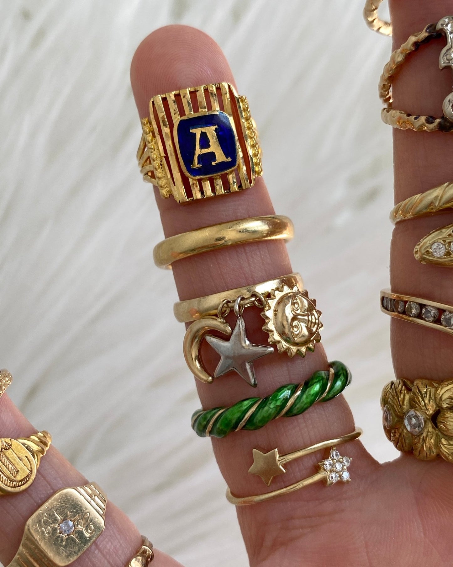 Solid gold vintage 14k and 18k rings - Golden Green Obsession