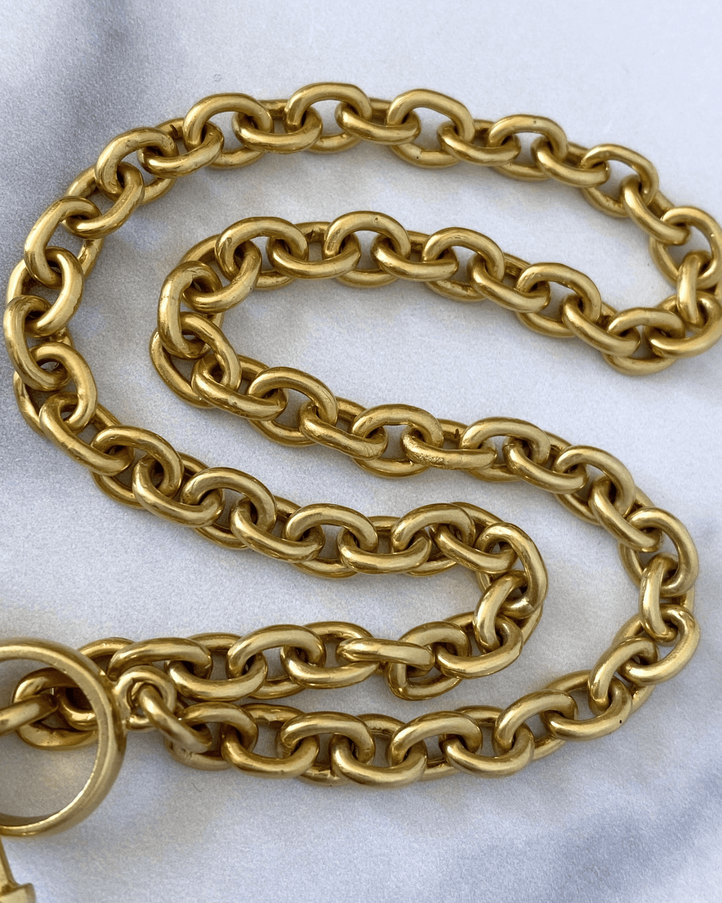 14k gold heavy cable chain with toggle closure - Golden Green Obsession