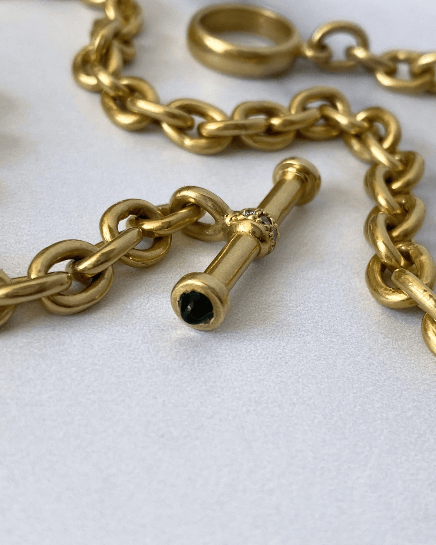 14k gold heavy cable chain with toggle closure - Golden Green Obsession