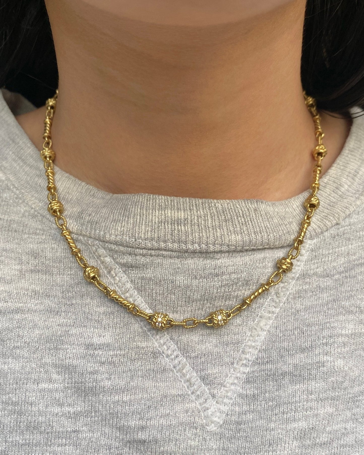 18k gold unique twist chain necklace with diamonds - Golden Green Obsession
