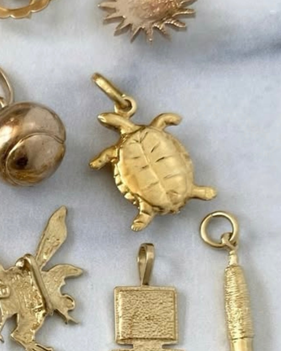 2 gold charms