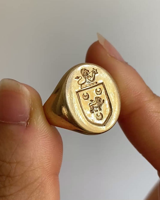 14k gold carved lion signet