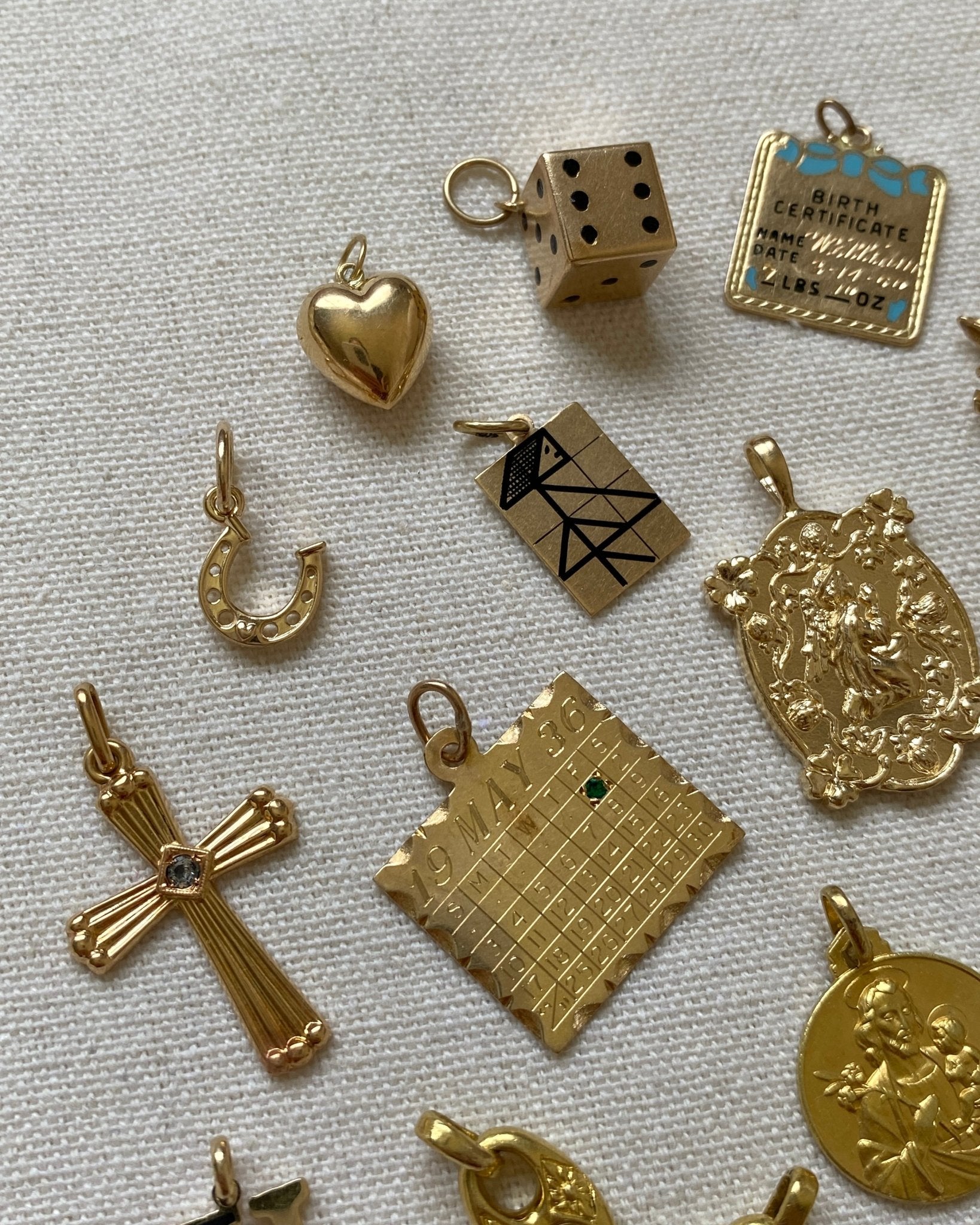 Solid gold 14k and 18k charms & pendants - Golden Green Obsession