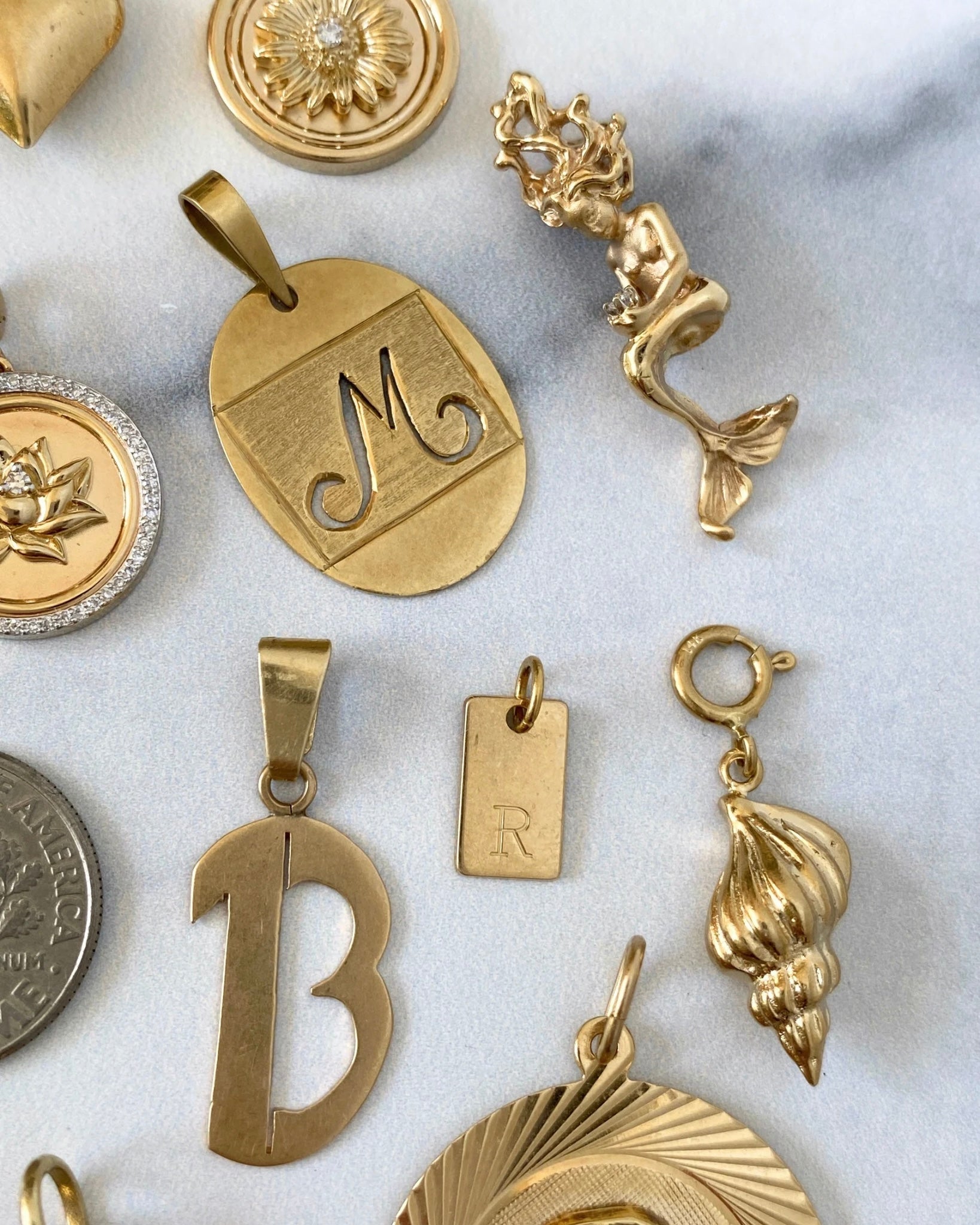 Solid gold 14k and 18k charms & pendants - Golden Green Obsession