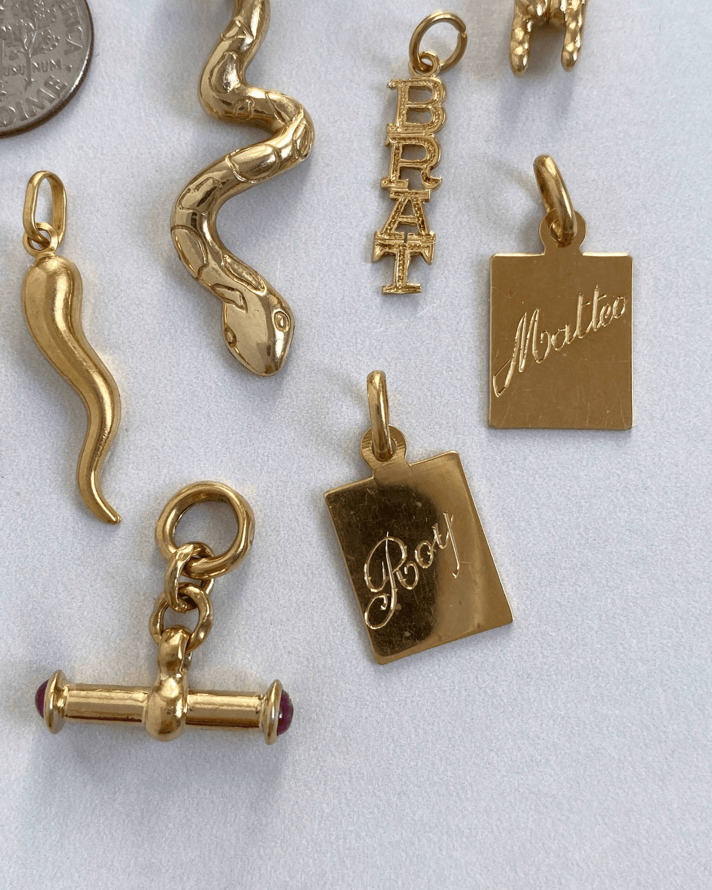 Solid gold 14k and 18k charms & pendants - Golden Green Obsession