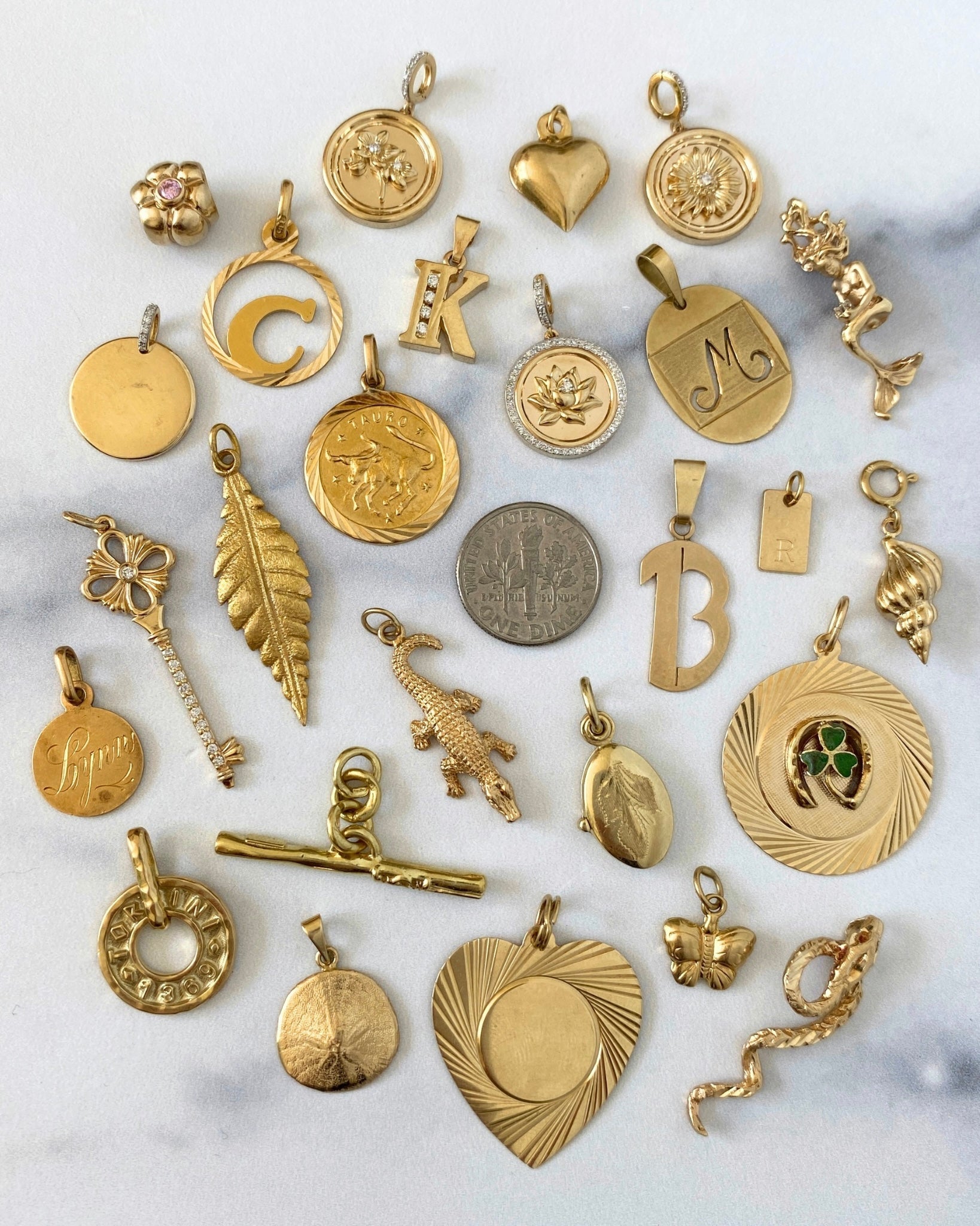 Solid gold 14k and 18k charms & pendants - Golden Green Obsession