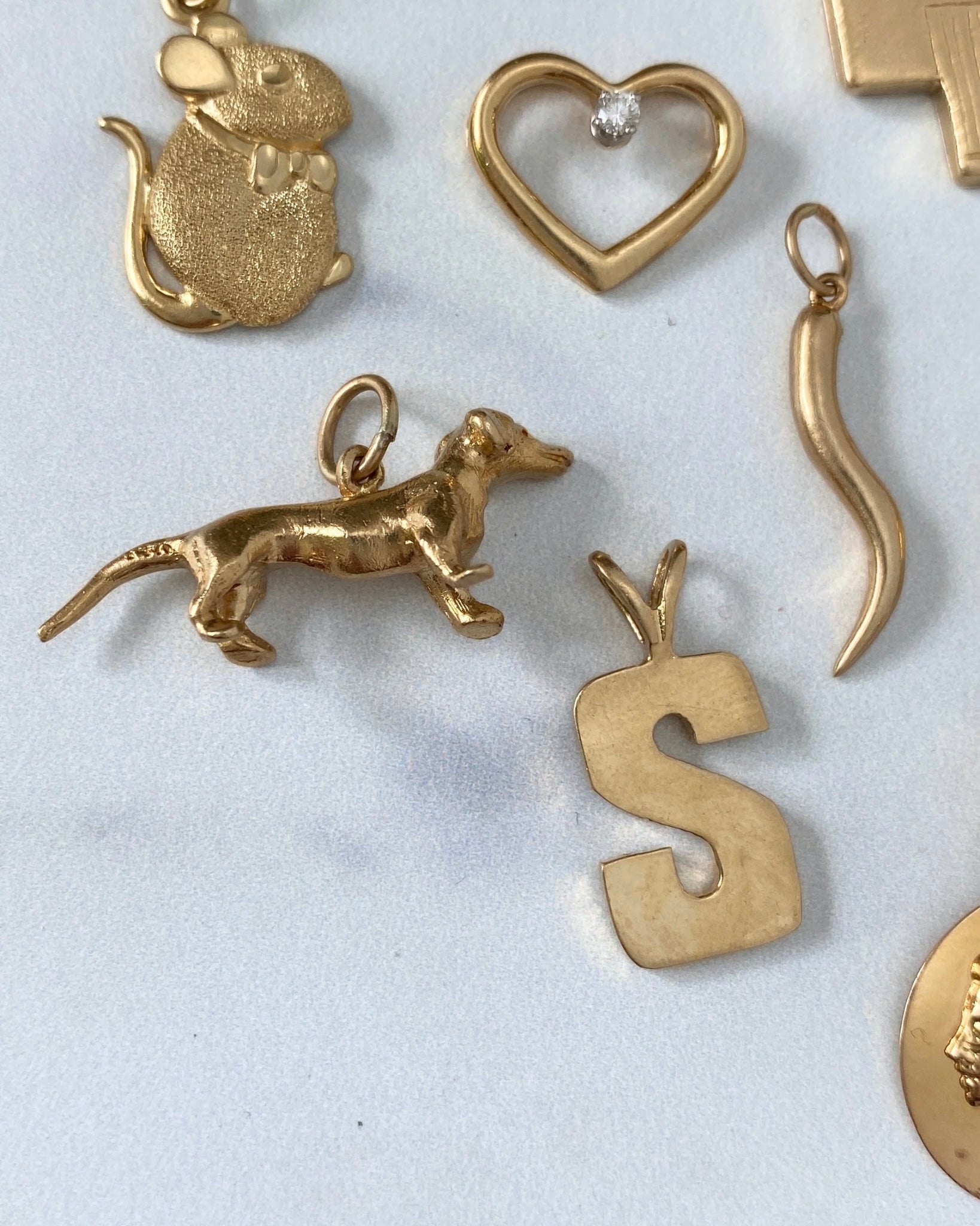 Solid gold 14k and 18k charms & pendants - Golden Green Obsession