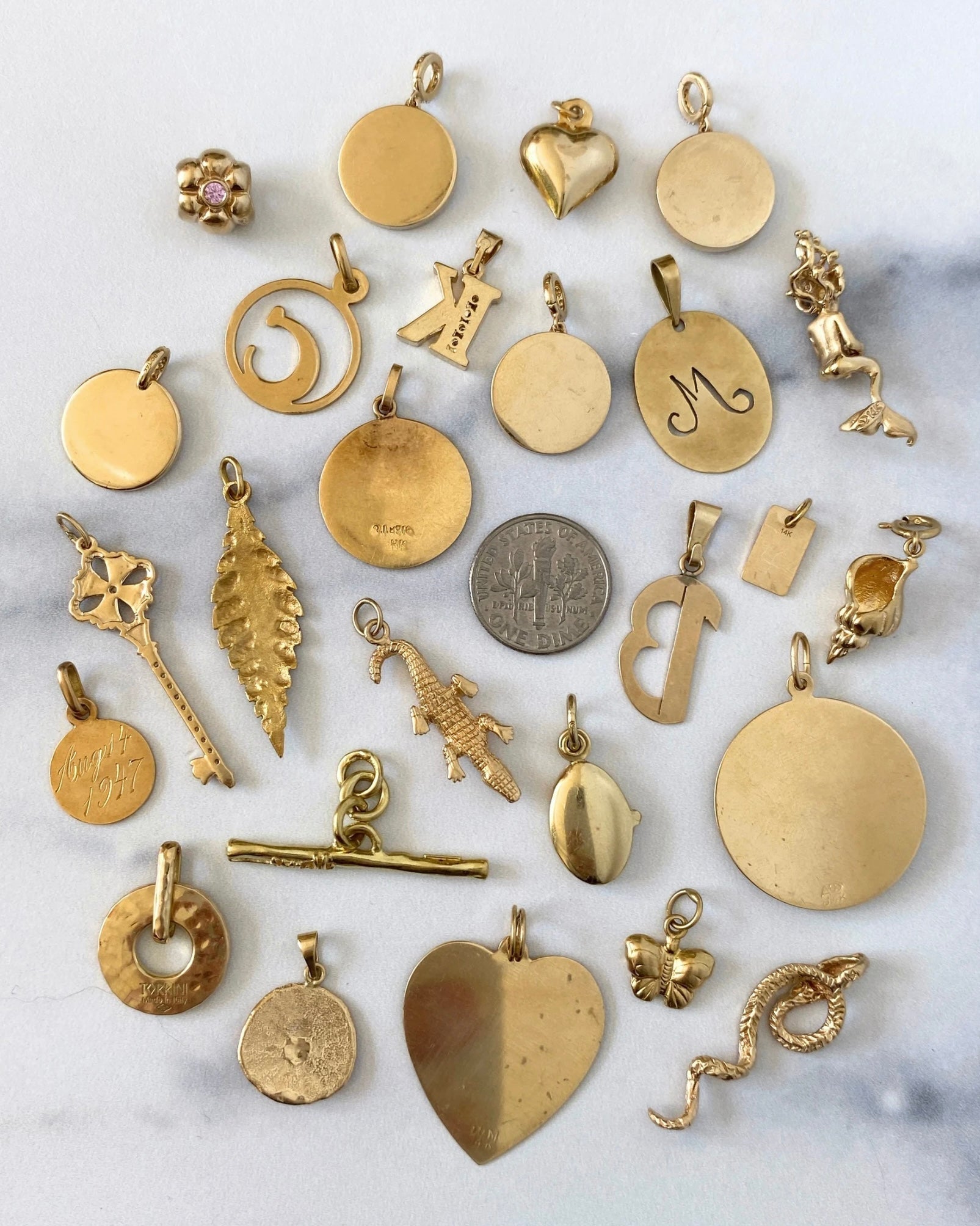 Solid gold 14k and 18k charms & pendants - Golden Green Obsession