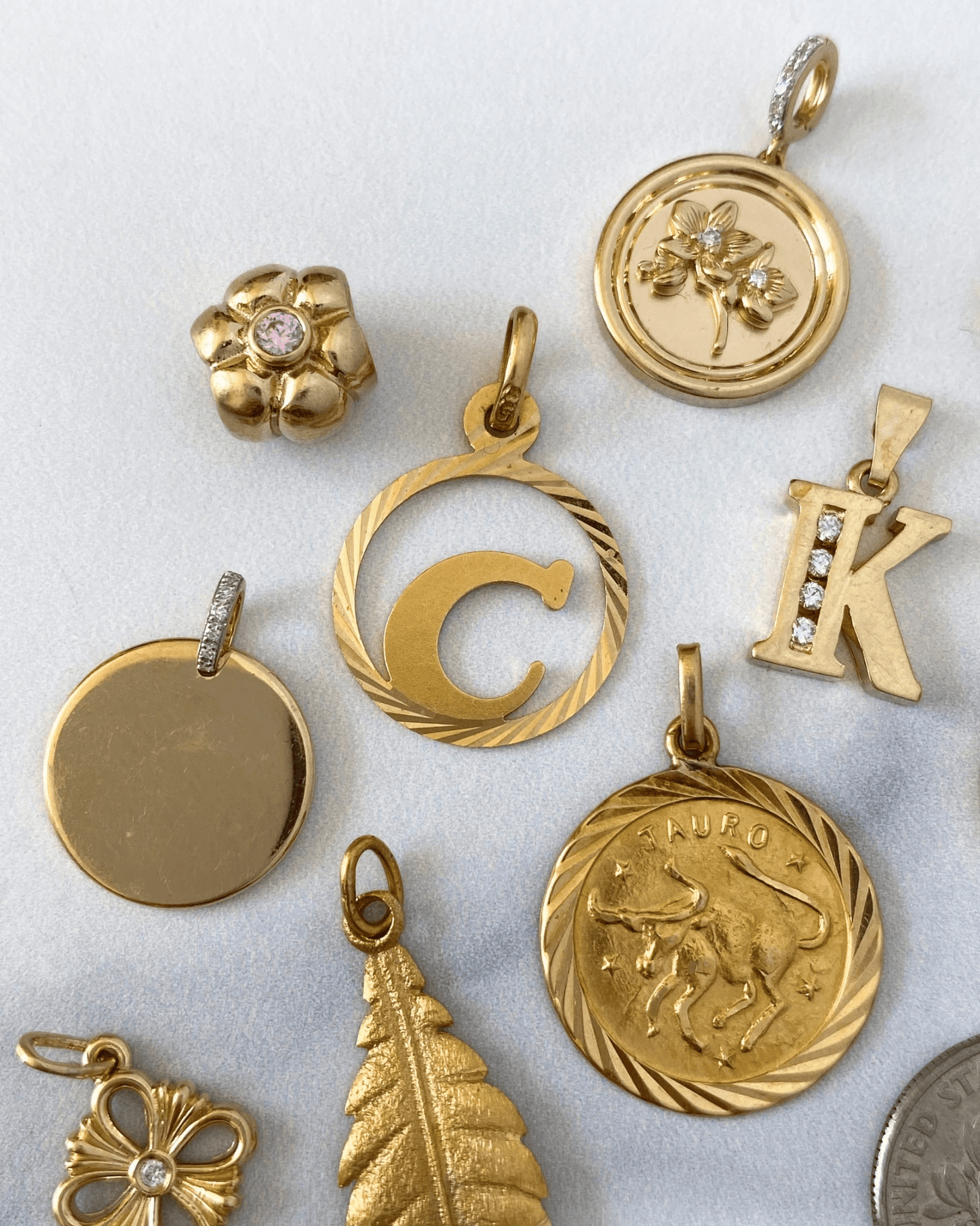Solid gold 14k and 18k charms & pendants - Golden Green Obsession