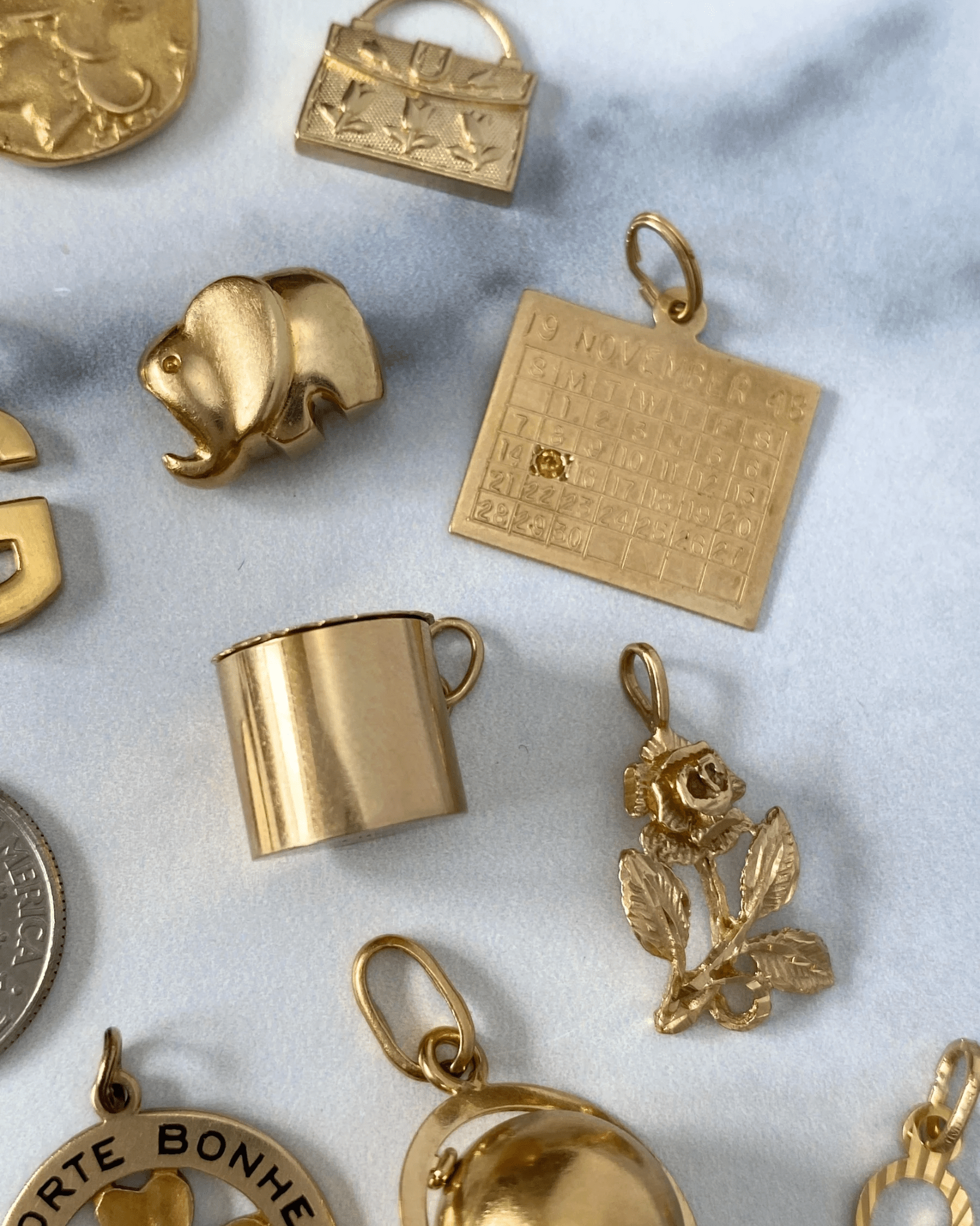Solid gold 14k and 18k charms & pendants - Golden Green Obsession