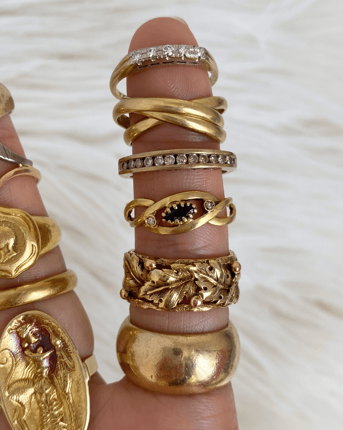 Solid gold 14k and 18k rings - Golden Green Obsession