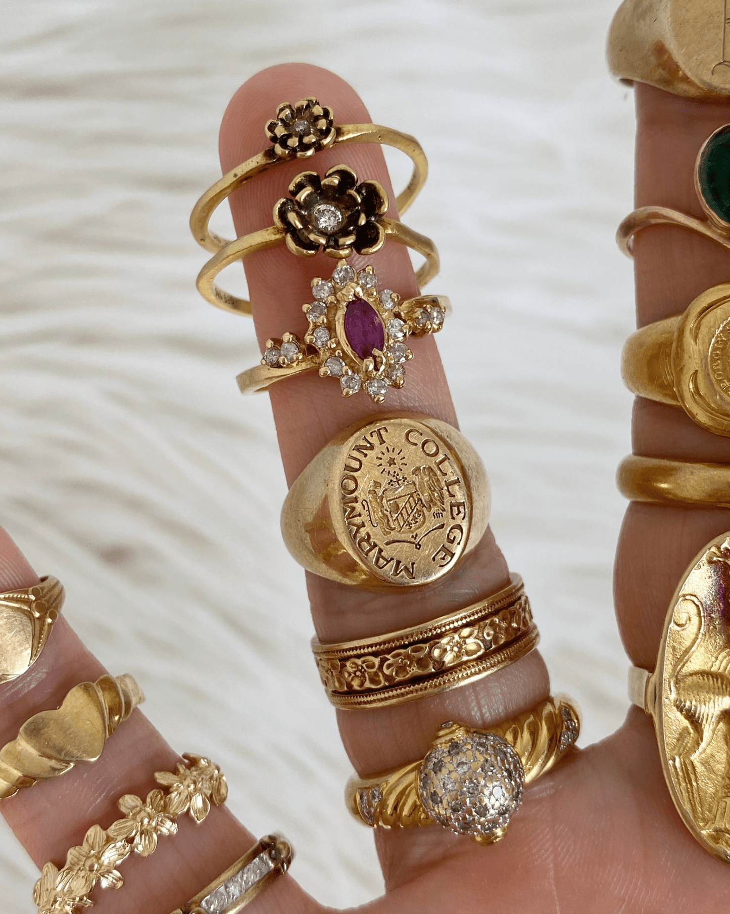 Solid gold 14k and 18k rings - Golden Green Obsession