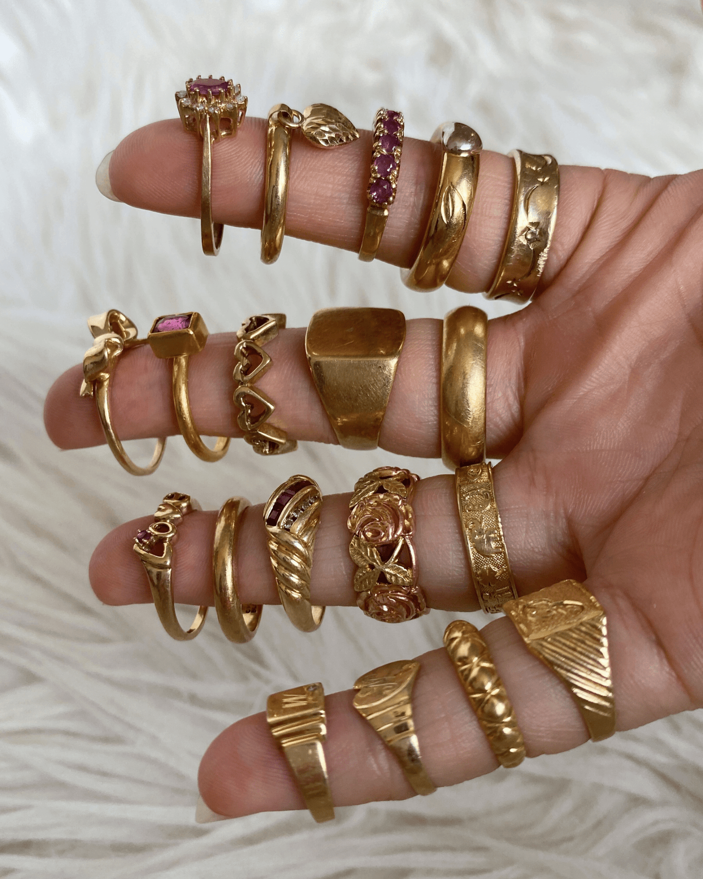 Solid gold 14k and 18k rings - Golden Green Obsession