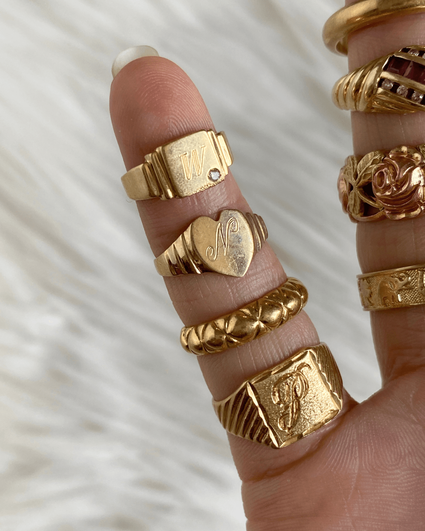 Solid gold 14k and 18k rings - Golden Green Obsession
