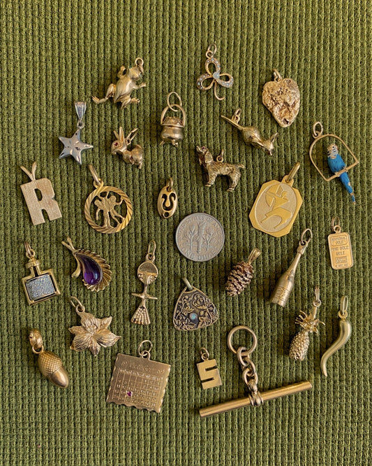 Solid gold 9k, 10k, 14k, and 18k charms & pendants - Golden Green Obsession