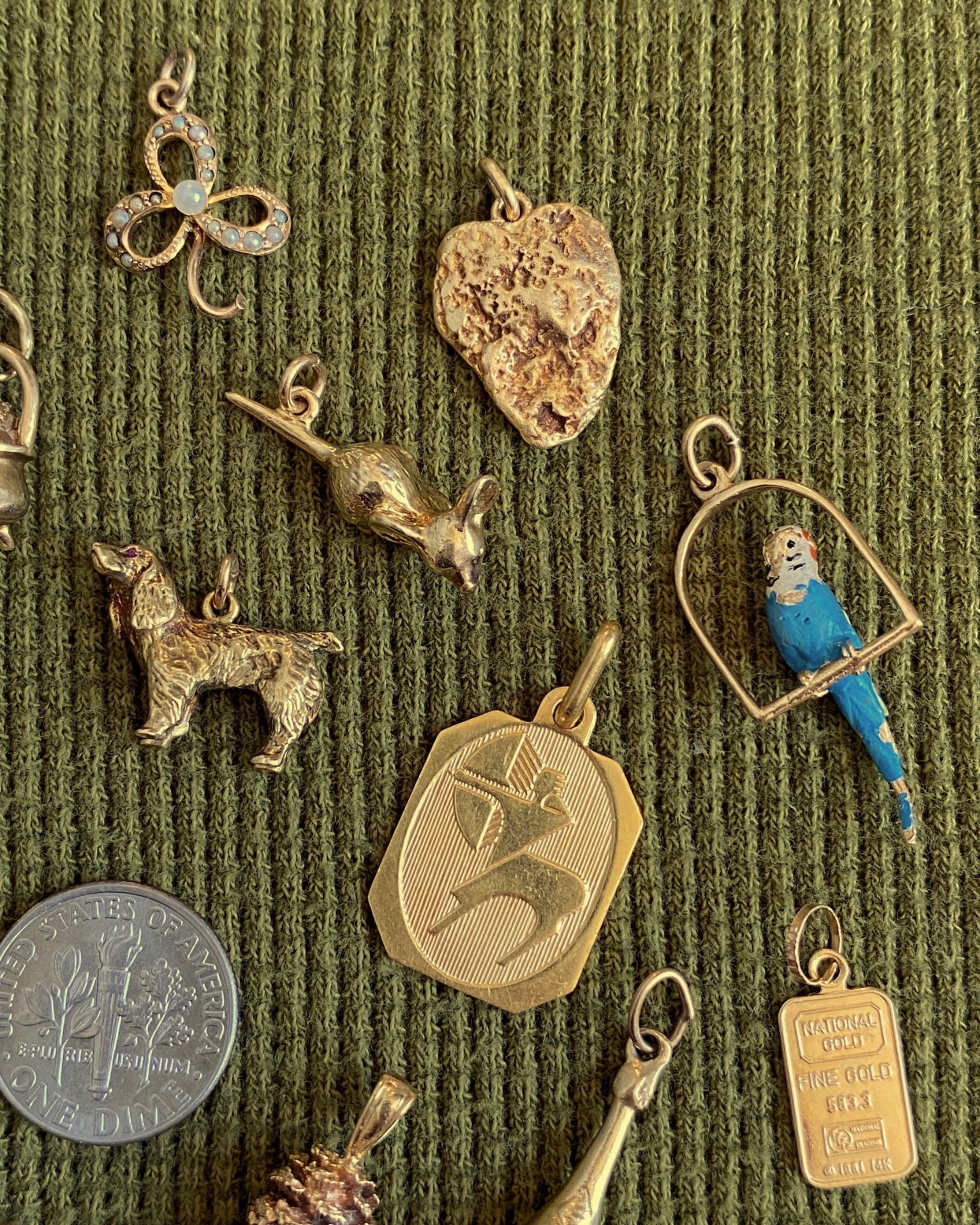 Solid gold 9k, 10k, 14k, and 18k charms & pendants - Golden Green Obsession