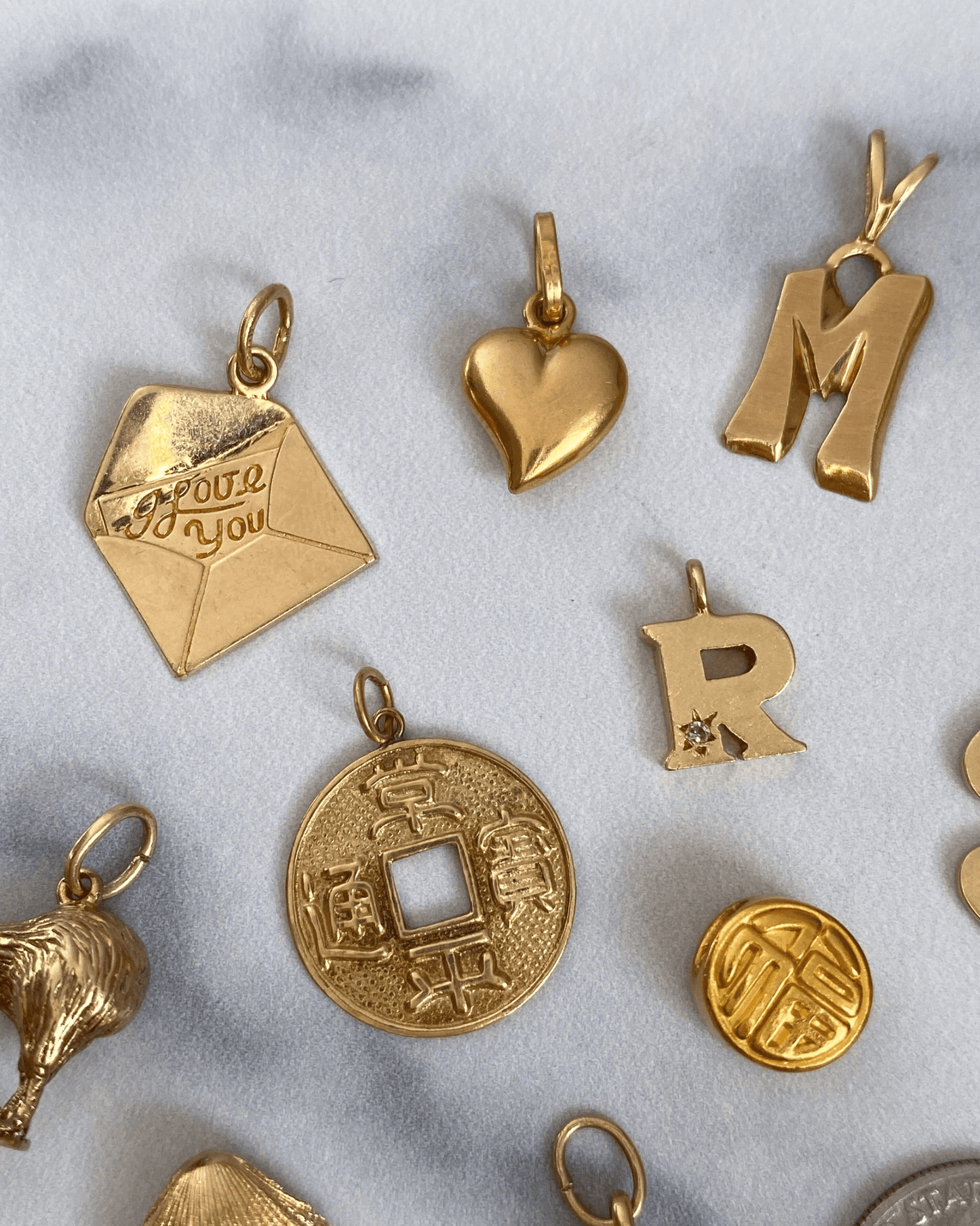 Solid gold 9k, 14k, and 18k charms & pendants - Golden Green Obsession